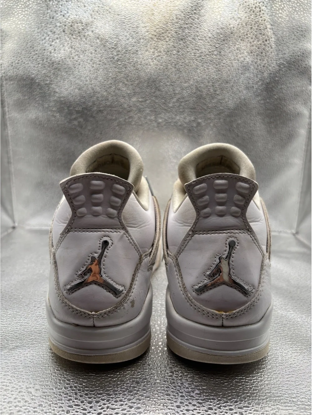 Air Jordan 4 pure money